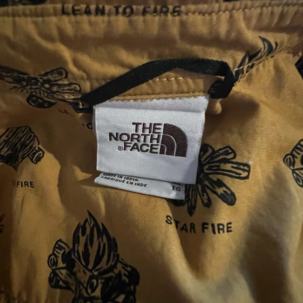 The North Face Men's XL Short-Sleeve Camp Shirt Gold Yellow Campfire Print
